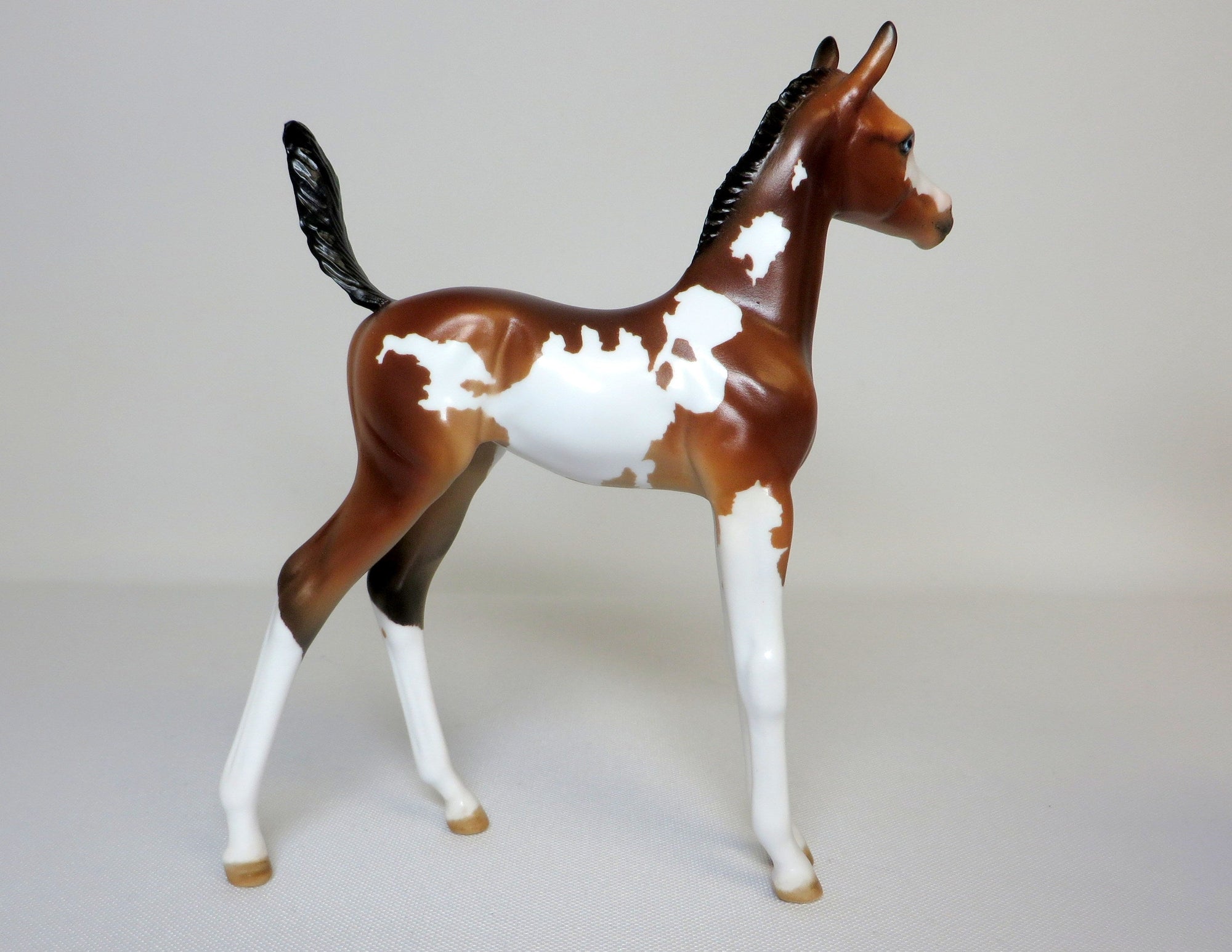 BUTTERFLY KISSES-OOAK BAY PINTO FOAL MODEL HORSE 4/17/19
