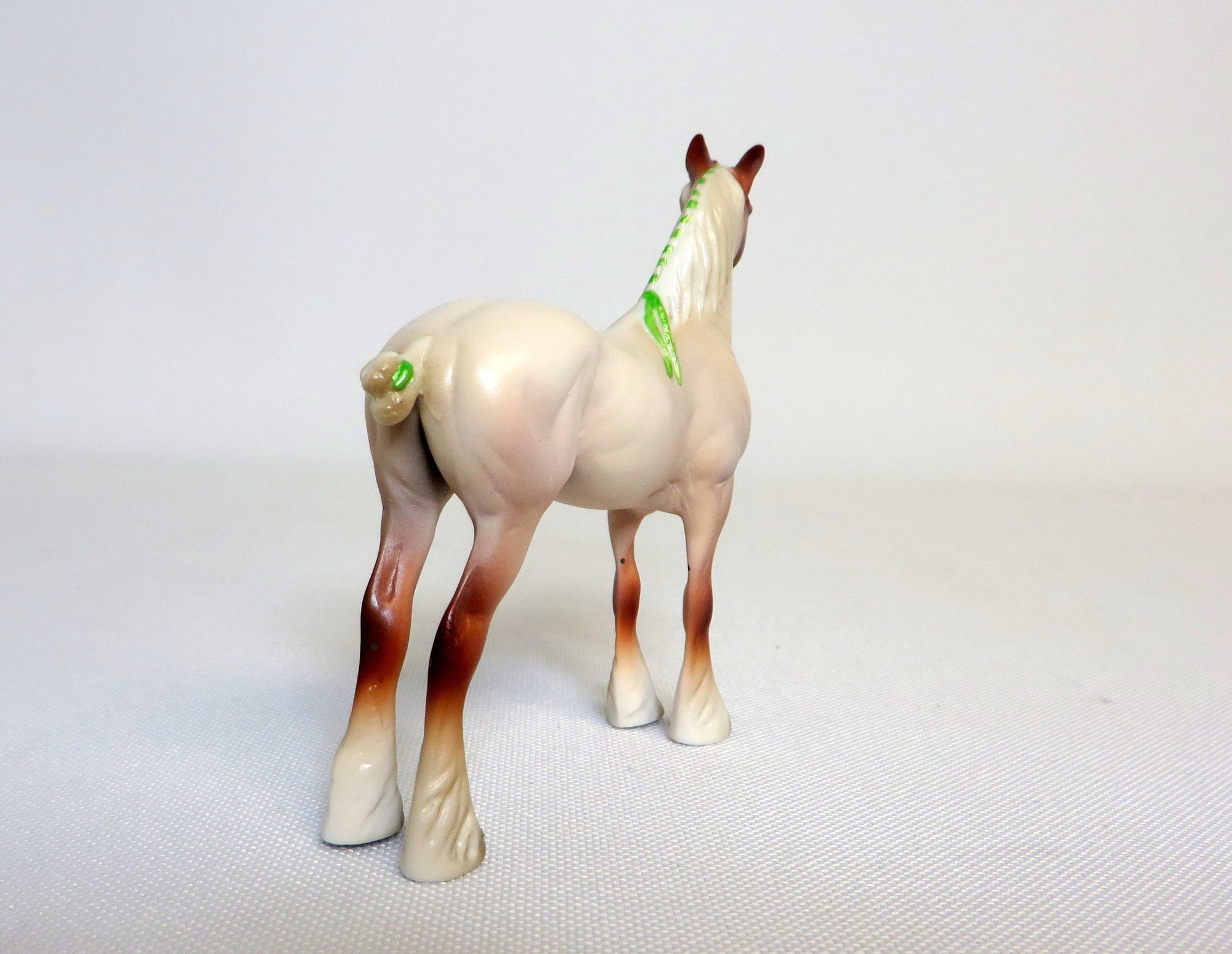 WYNNIE -LE-15 MINI ME STRAWBERRY ROAN STANDING RAFT CHIP SHCF 2019