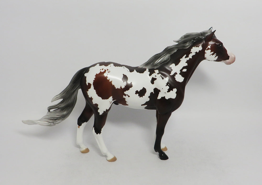 CONCHO - OOAK SILVER BAY PINTO MUSTANG MODEL HORSE