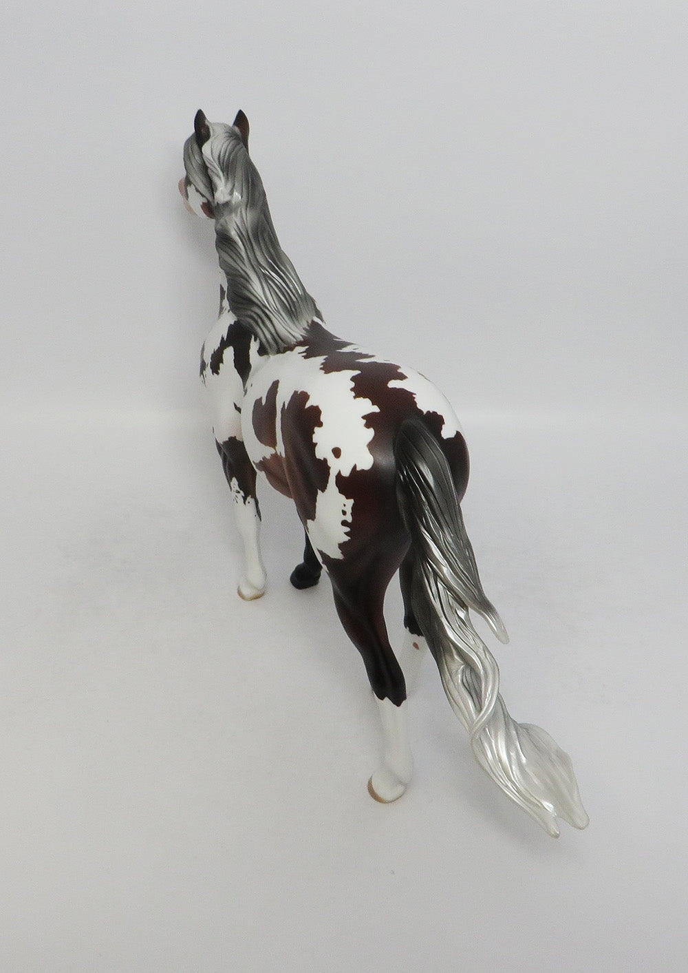 CONCHO - OOAK SILVER BAY PINTO MUSTANG MODEL HORSE