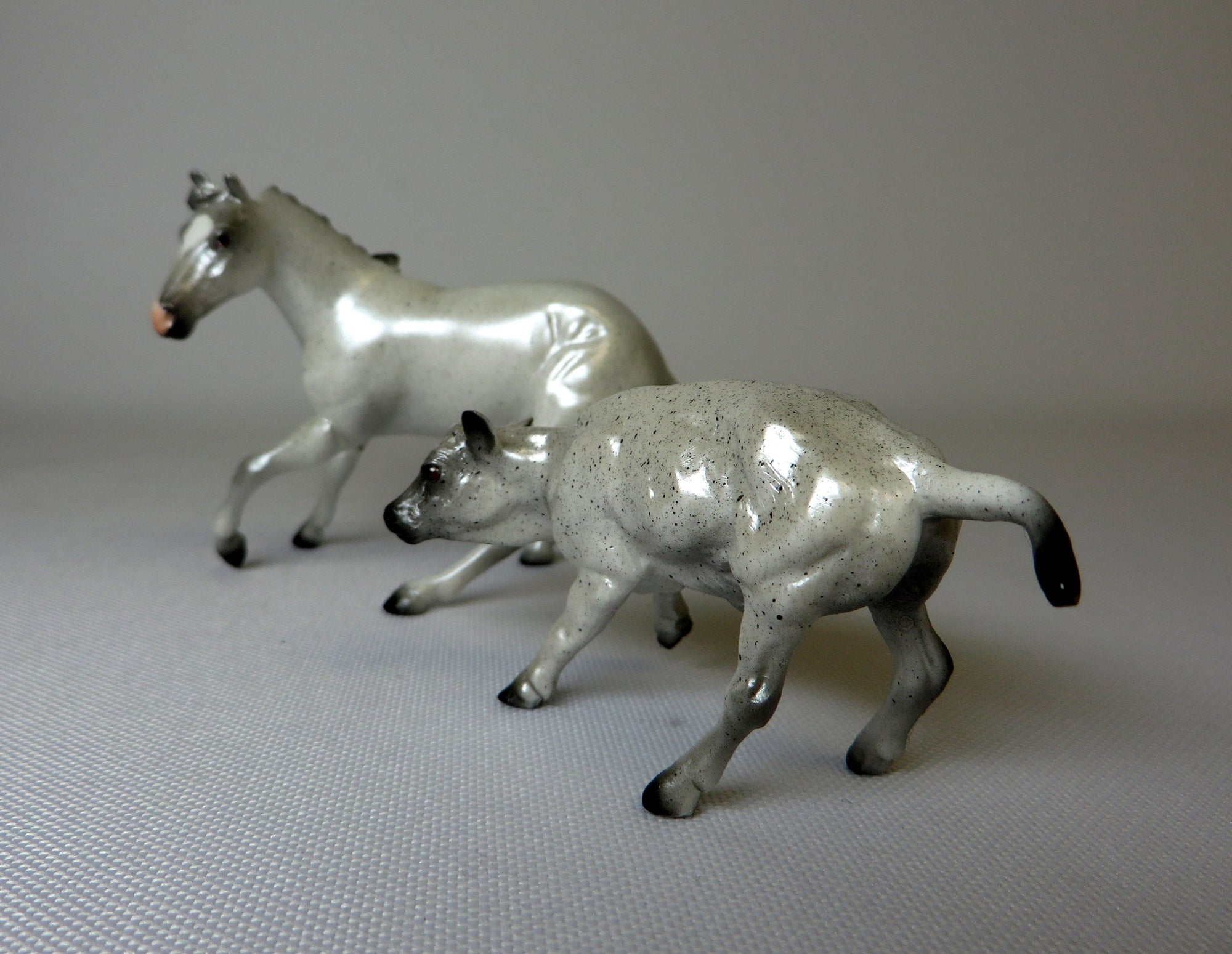 RUBY AND RAE-OOAK FLEABIT CUTTER AND CALF CHIPS MODEL HORSE SHCF 2019