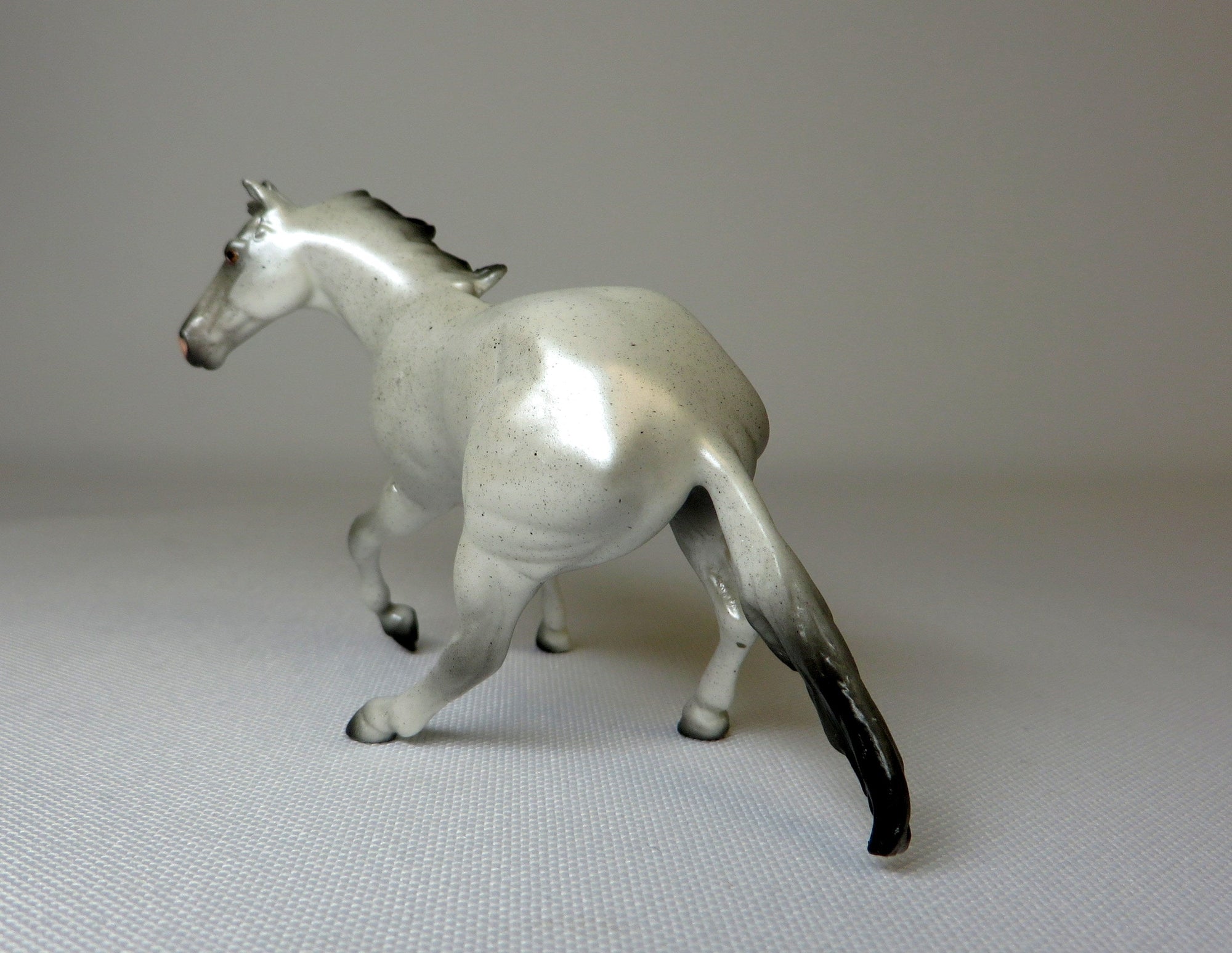 RUBY AND RAE-OOAK FLEABIT CUTTER AND CALF CHIPS MODEL HORSE SHCF 2019