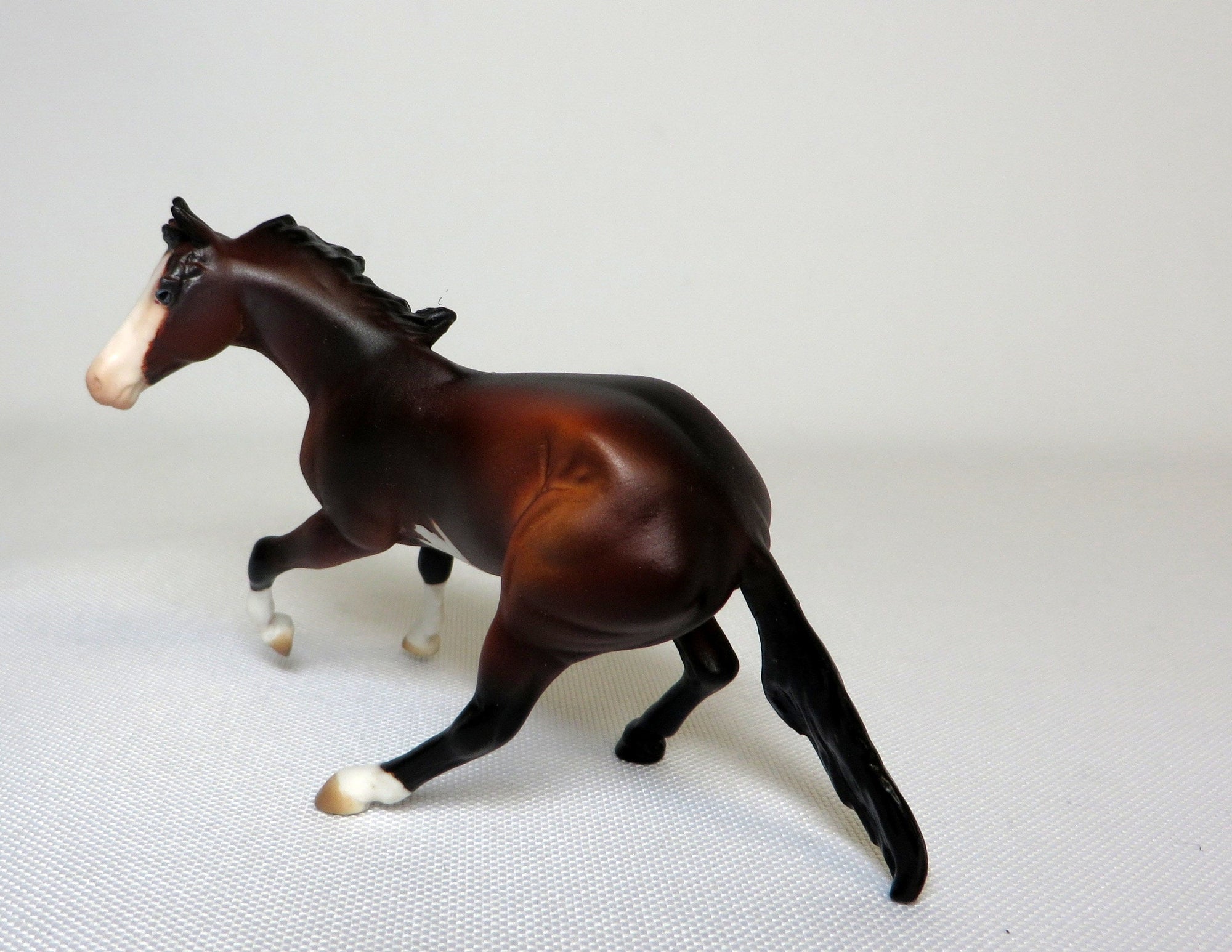 TURN AND BURN-OOAK BAY OVERO CUTTER WITH CALF SHCF 2019