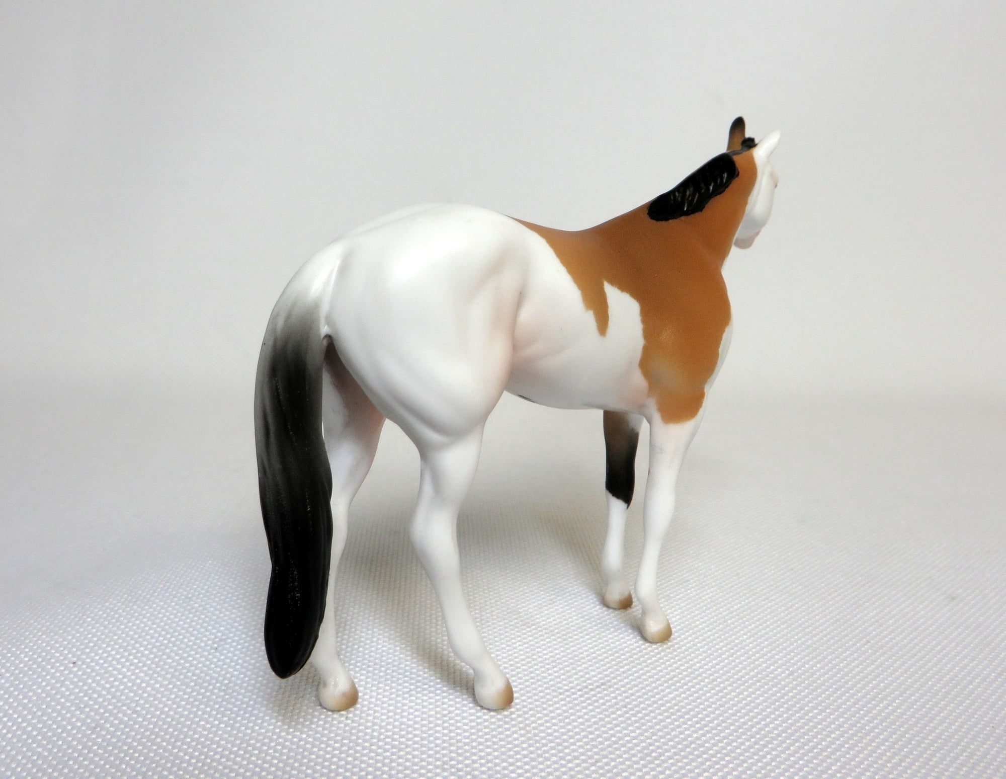 UNINVITED-OOAK BUCKSKIN SPLASH STOCK HORSE CHIP SHCF19