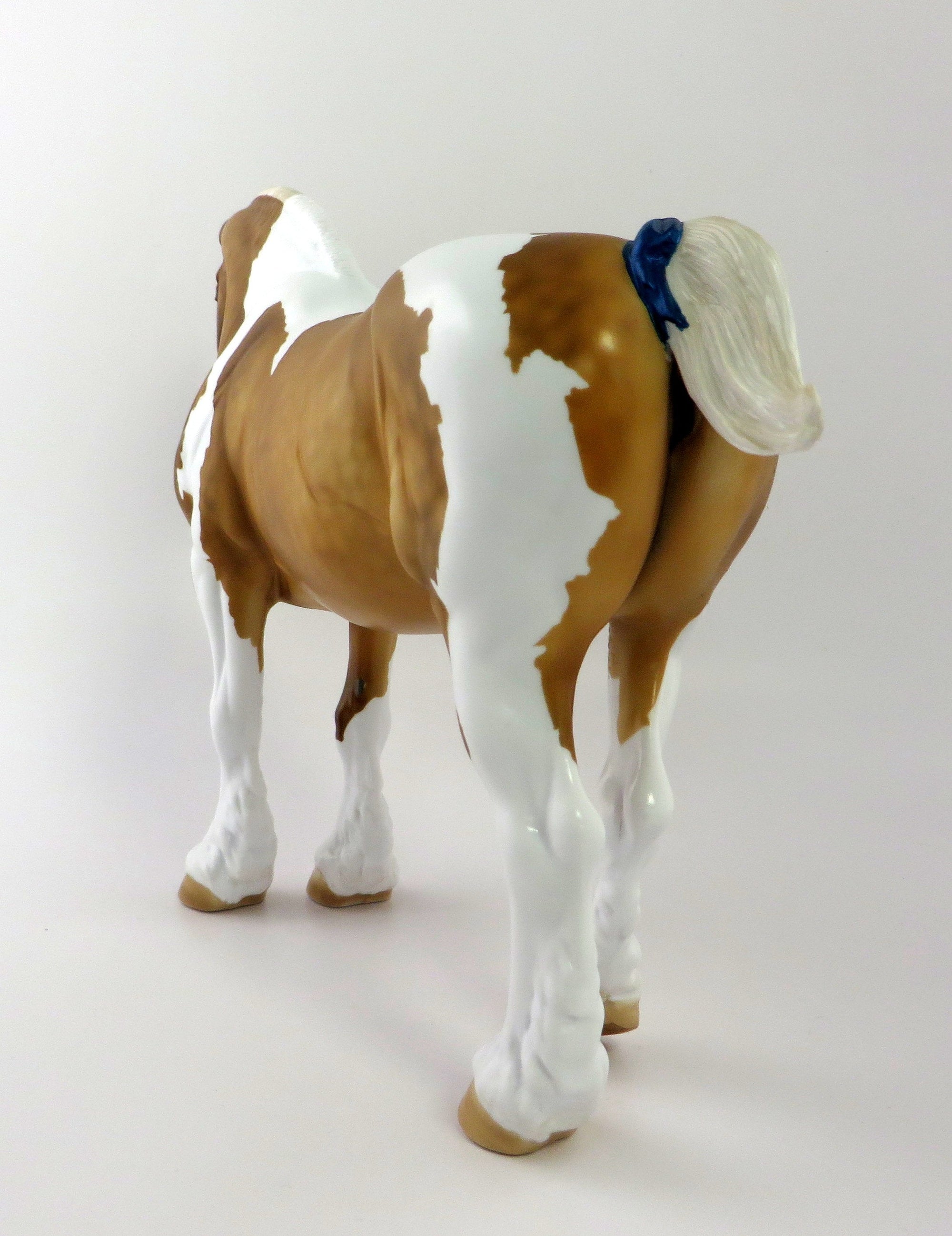 FAWNA-LE-3 DAPPLE CHESTNUT PINTO HEAVY DRAFT MARE MODEL HORSE 5/10/19