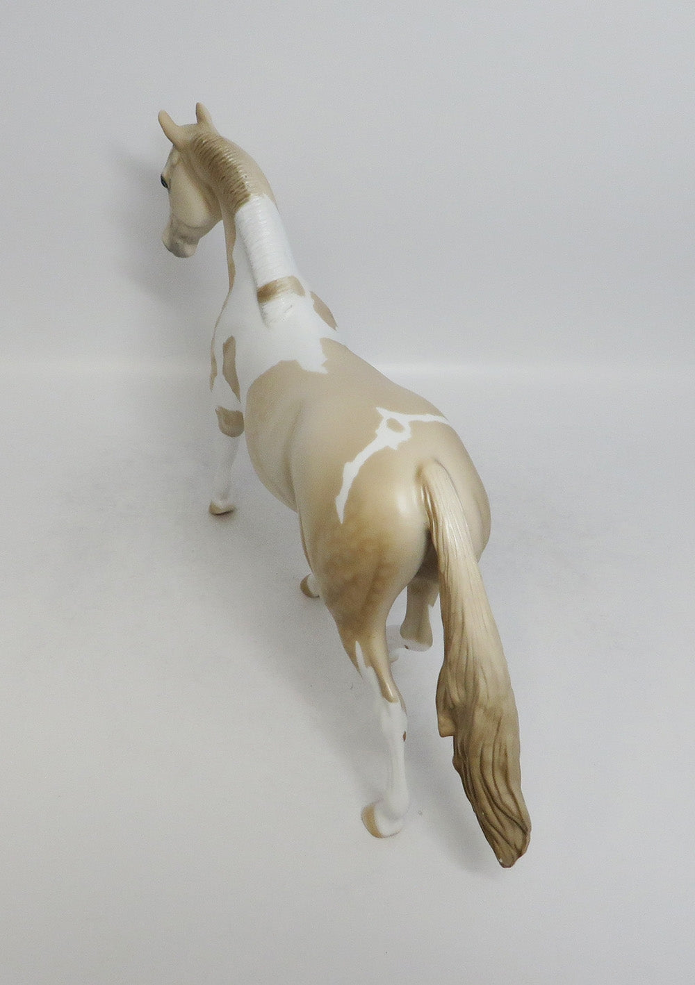 CHAMPAGNE ON ICE-OOAK CHAMPAGNE PINTO PONY MODEL HORSE 8/24/18