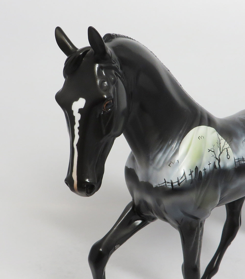 BARK AT THE MOON-OOAK HALLOWEEN DECORATOR BY DAWN QUICK 8/24/18