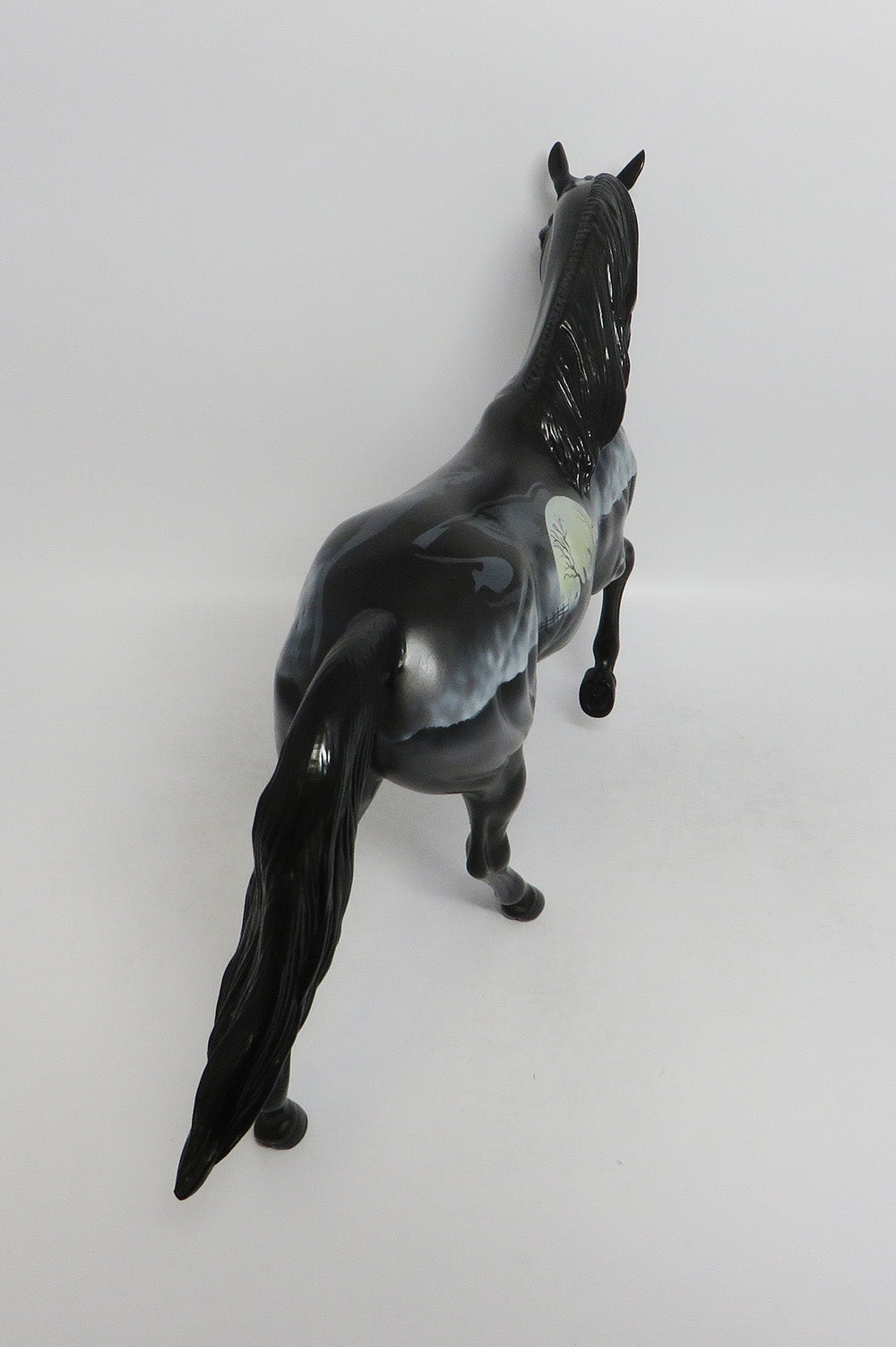 BARK AT THE MOON-OOAK HALLOWEEN DECORATOR BY DAWN QUICK 8/24/18