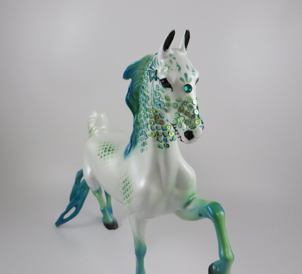 EL ESQUELETO -OOAK BLUE/GREEN DECORATOR SADDLEBRED MODEL HORSE 9/13/19