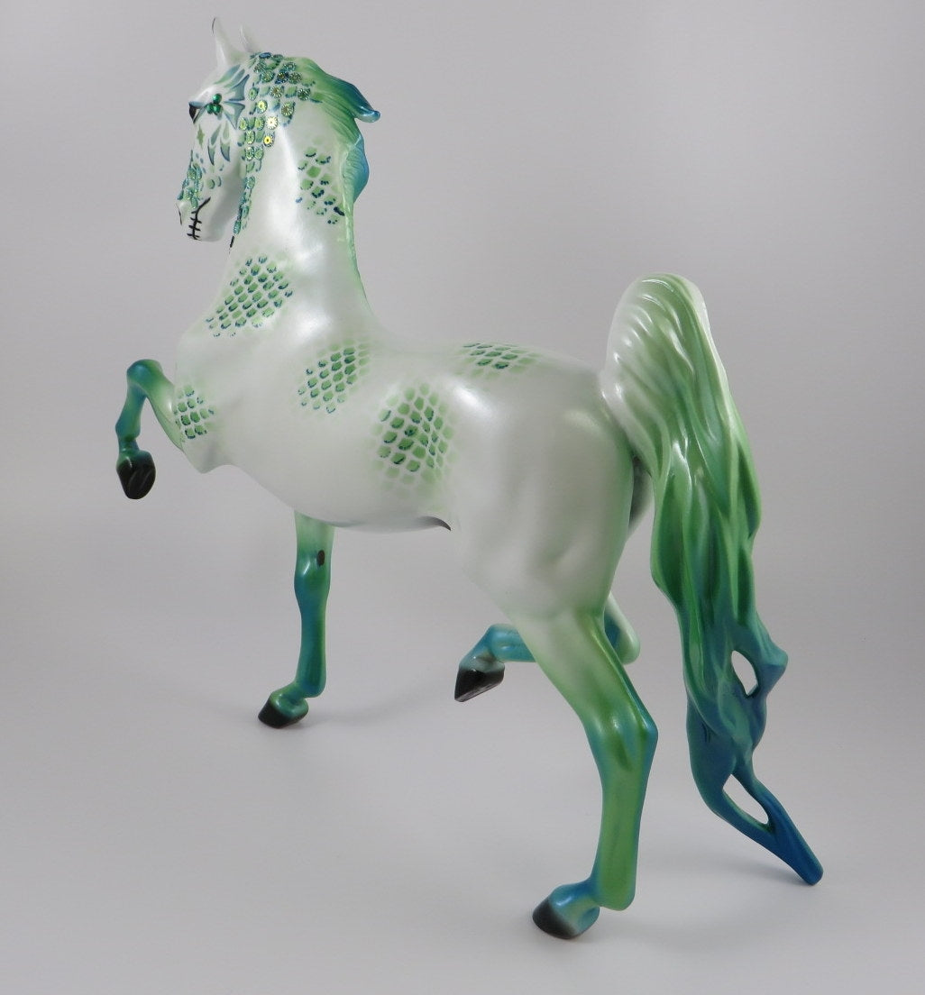 EL ESQUELETO -OOAK BLUE/GREEN DECORATOR SADDLEBRED MODEL HORSE 9/13/19