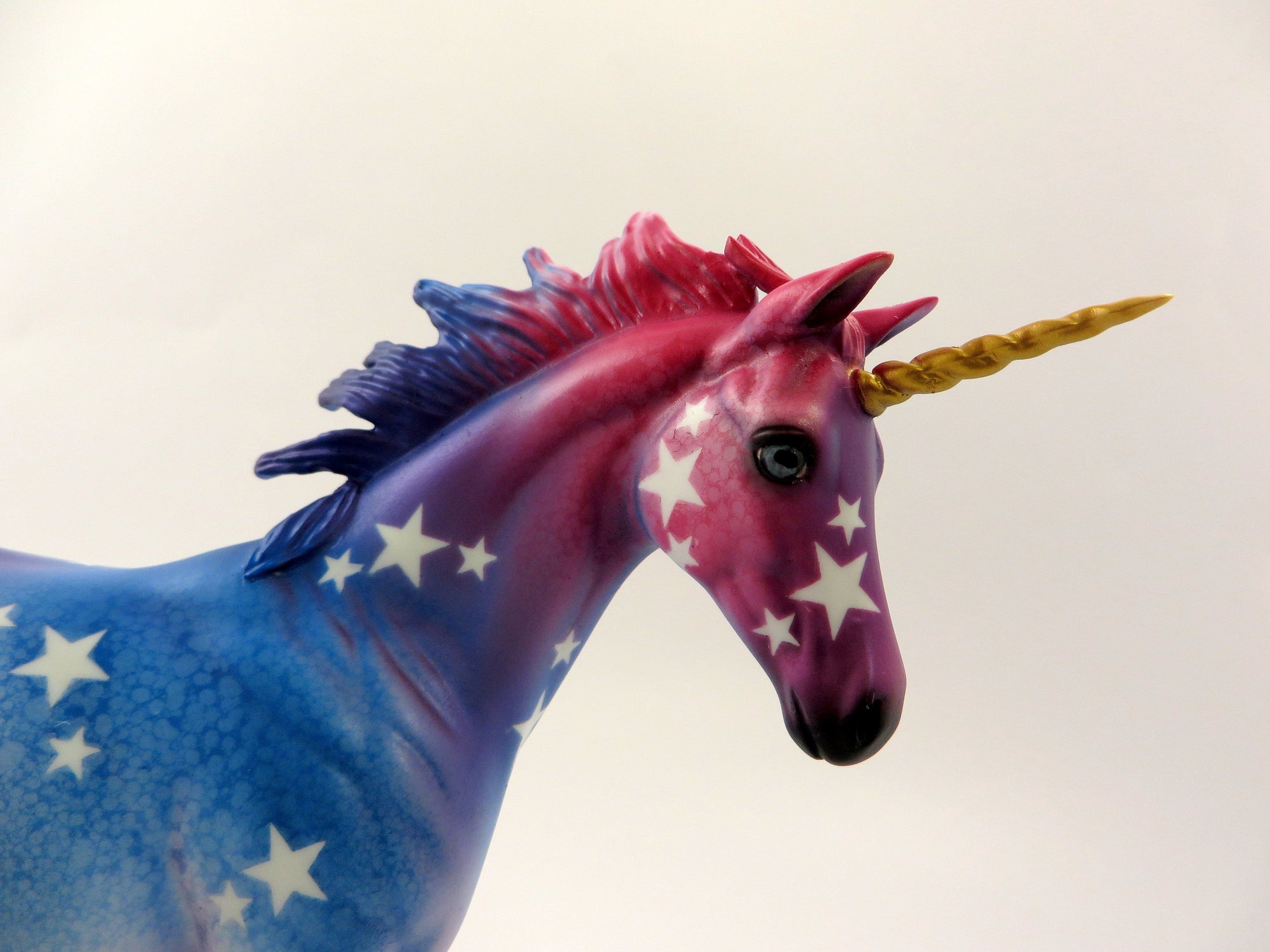 ASTRA - LE-30 - PRE-ORDER UNICORN DECORATOR BY DAWN QUICK 5/10/19