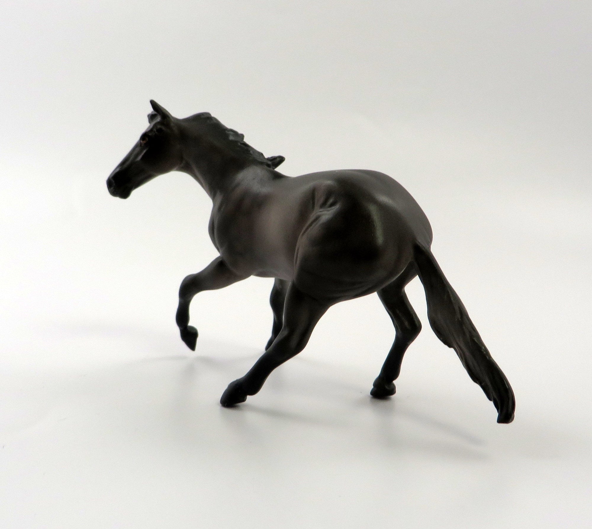 KEEN AND PEELE-OOAK DAPPLE GREY CUTTER AND CALF MODEL HORSE 5/10/19