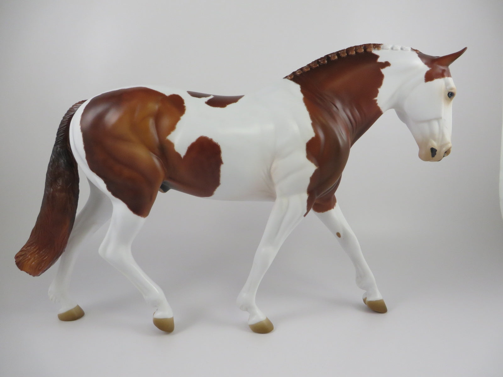 JULES LEOTARD - OOAK ETCHED CHESTNUT PINTO IRISH DRAFT MODEL HORSE BY AUDREY DIXON 9/17/19