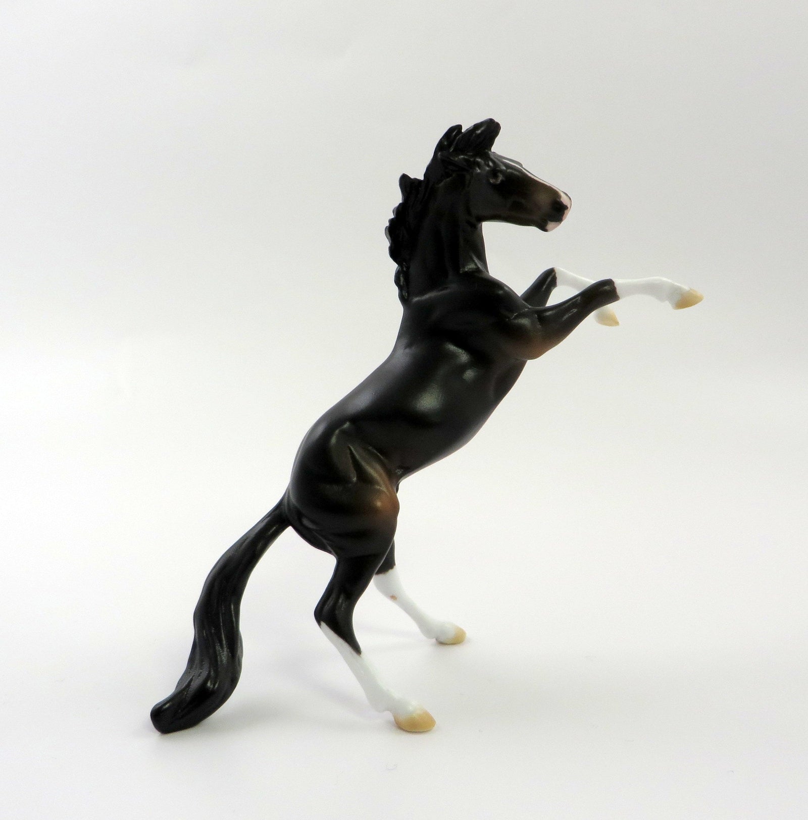 SUNDAY SILENCE-OOAK DARK BAY REARING CHIP BY AMANDA HOSTETLER 5/10/19