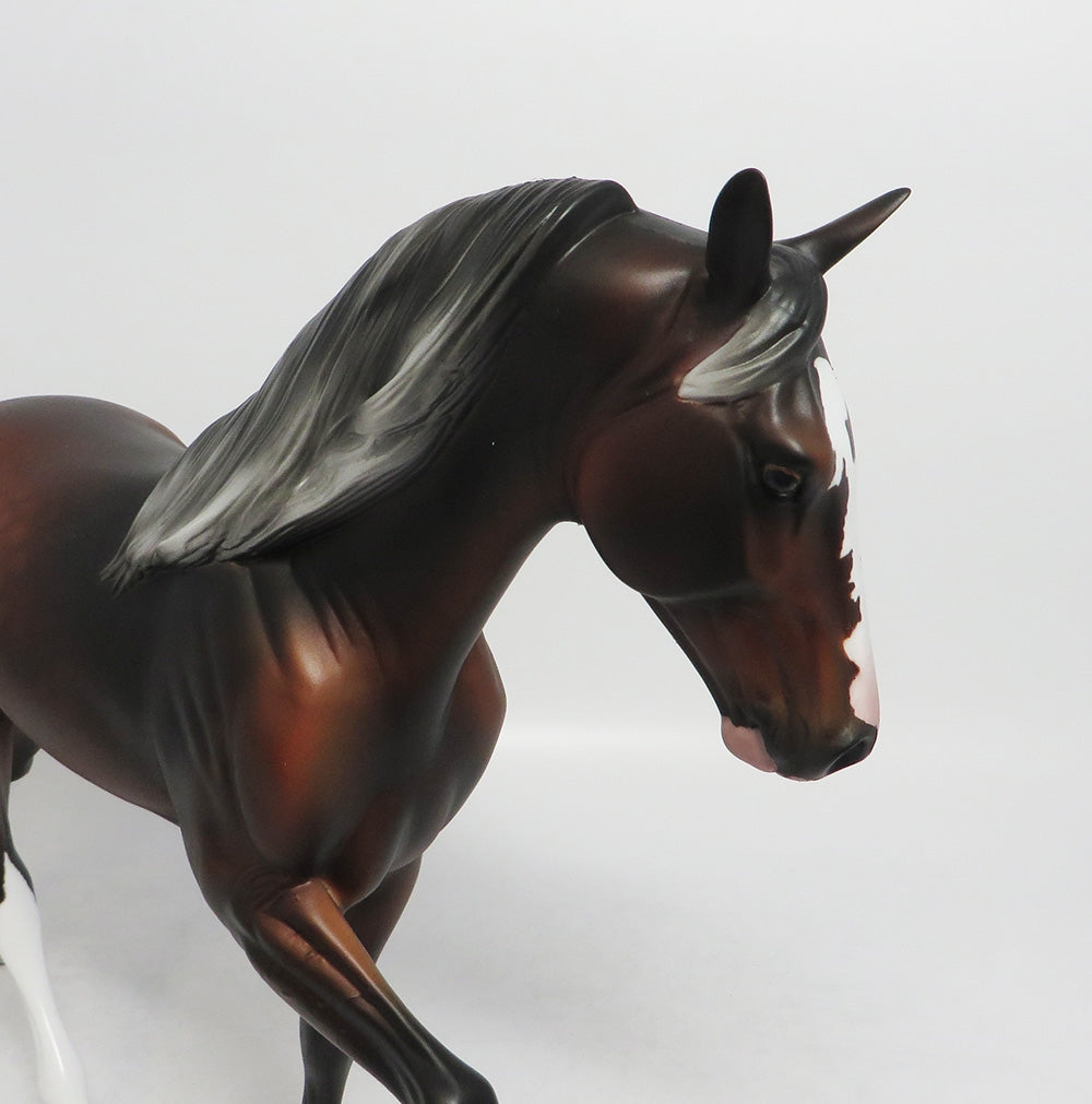 COOLIO-OOAK DAPPLE SILVER BAY TWH MODEL HORSE 8/31/18