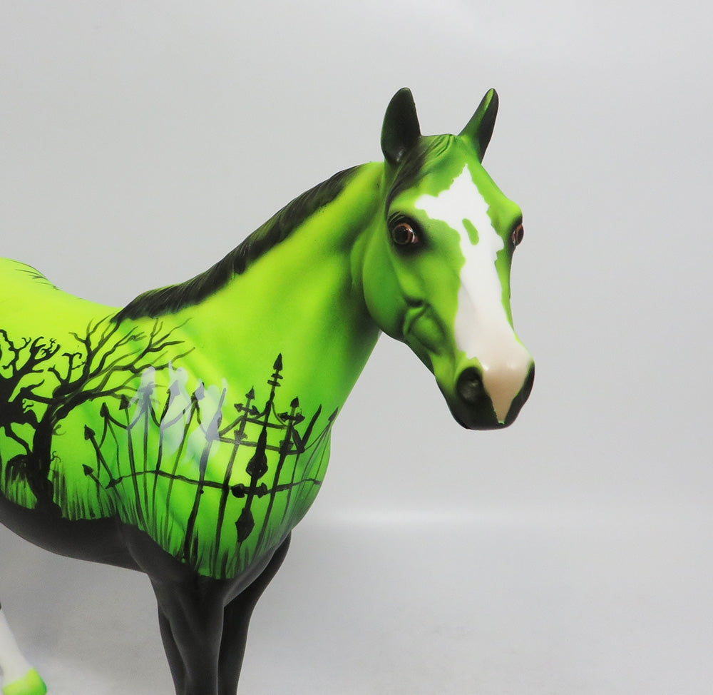 CRYPT- OOAK ISH DECORATOR BY DAWN QUICK 8/31/2018