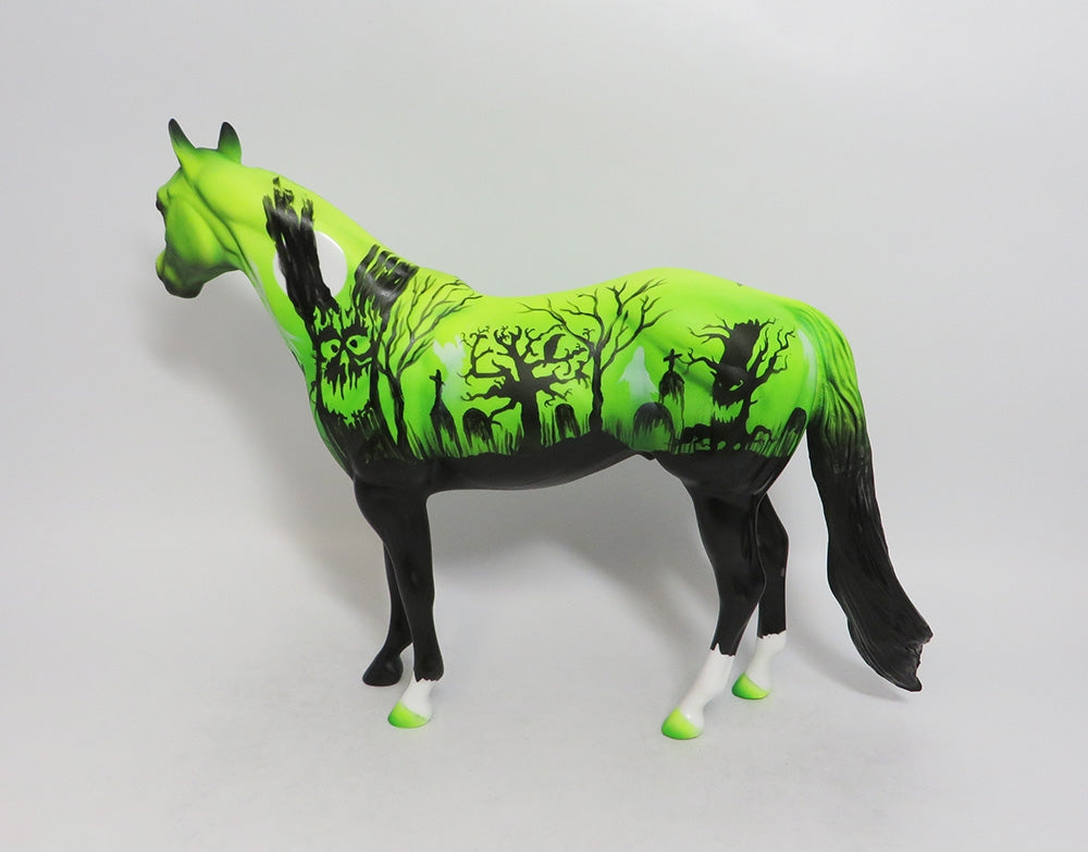 CRYPT- OOAK ISH DECORATOR BY DAWN QUICK 8/31/2018