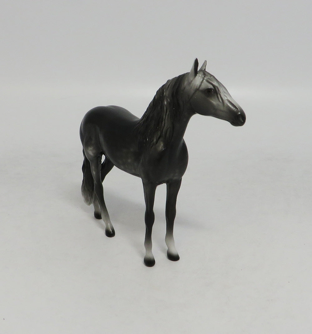 CATS HAT-OOAK DAPPLE GREY ANDALSUAIN LHS 2018