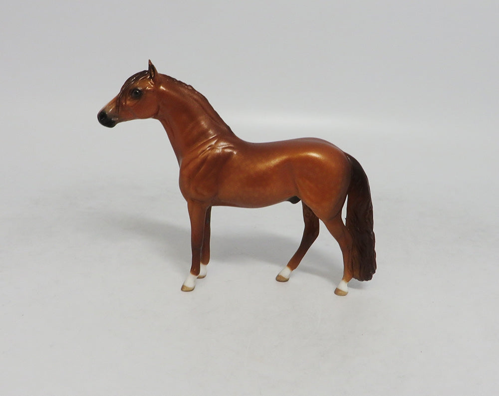 POP ON HOP-OOAK DAPPLE CHESTNUT ANDALUSIAN MODEL HORSE CHIP LHS 2018