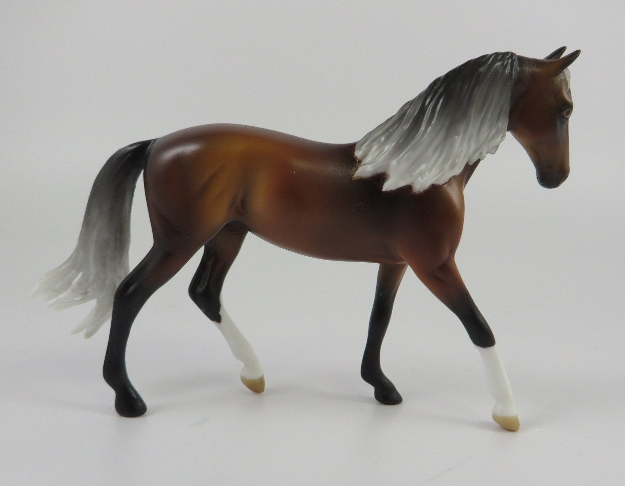 CYR - OOAK SILVER BAY CM WARMBLOOD CHIP MODEL HORSE BY AUDREY DIXON LHS 19