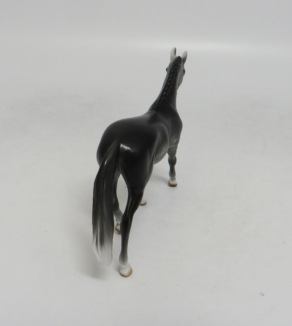 POCKET WOCKET-OOAK DAPPLE GREY WARMBLOOD CHIP LHS 2018