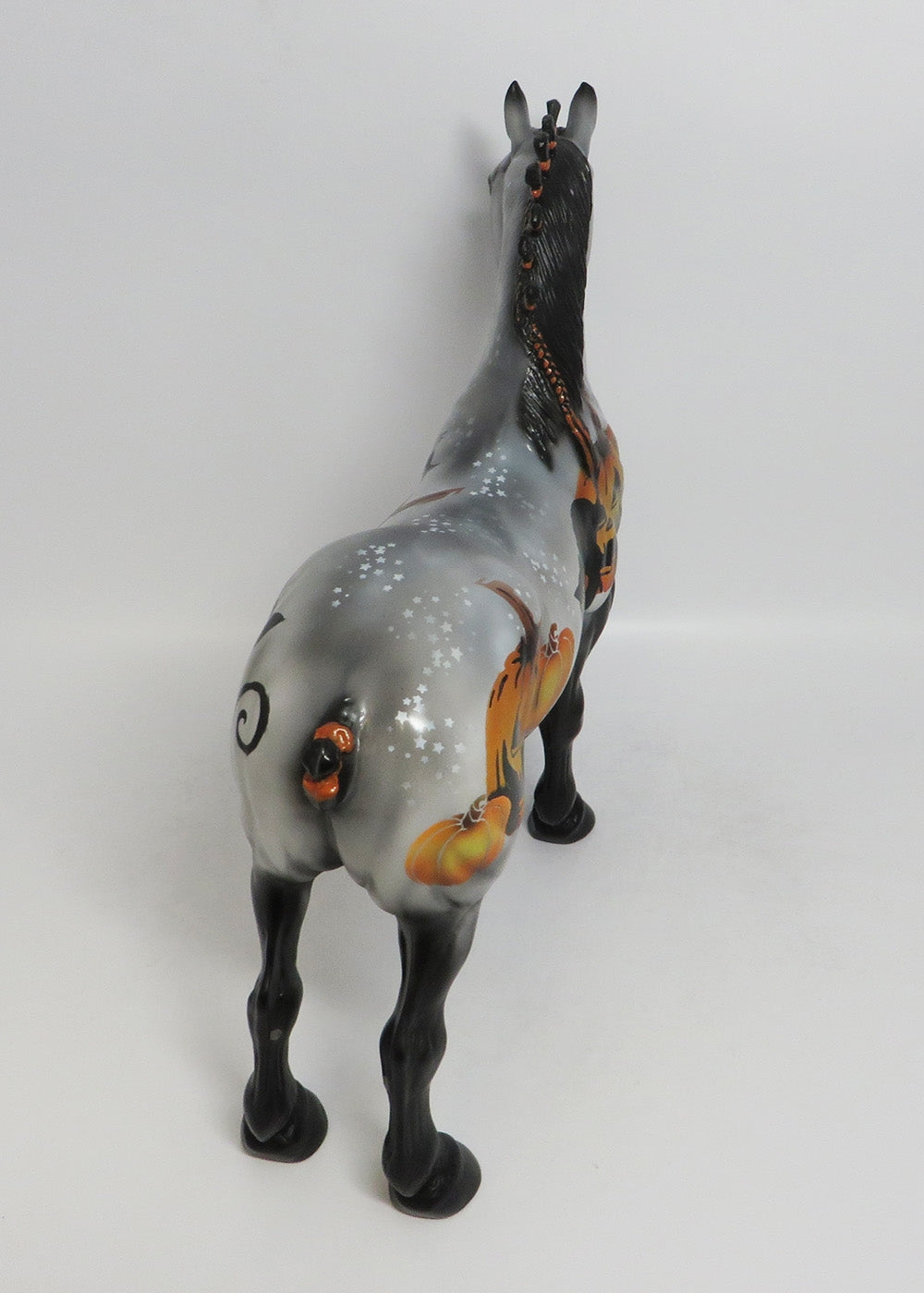 SCARDEY CAT-OOAK HALLOWEEN DECORATOR BY DAWN QUICK 8/31/18