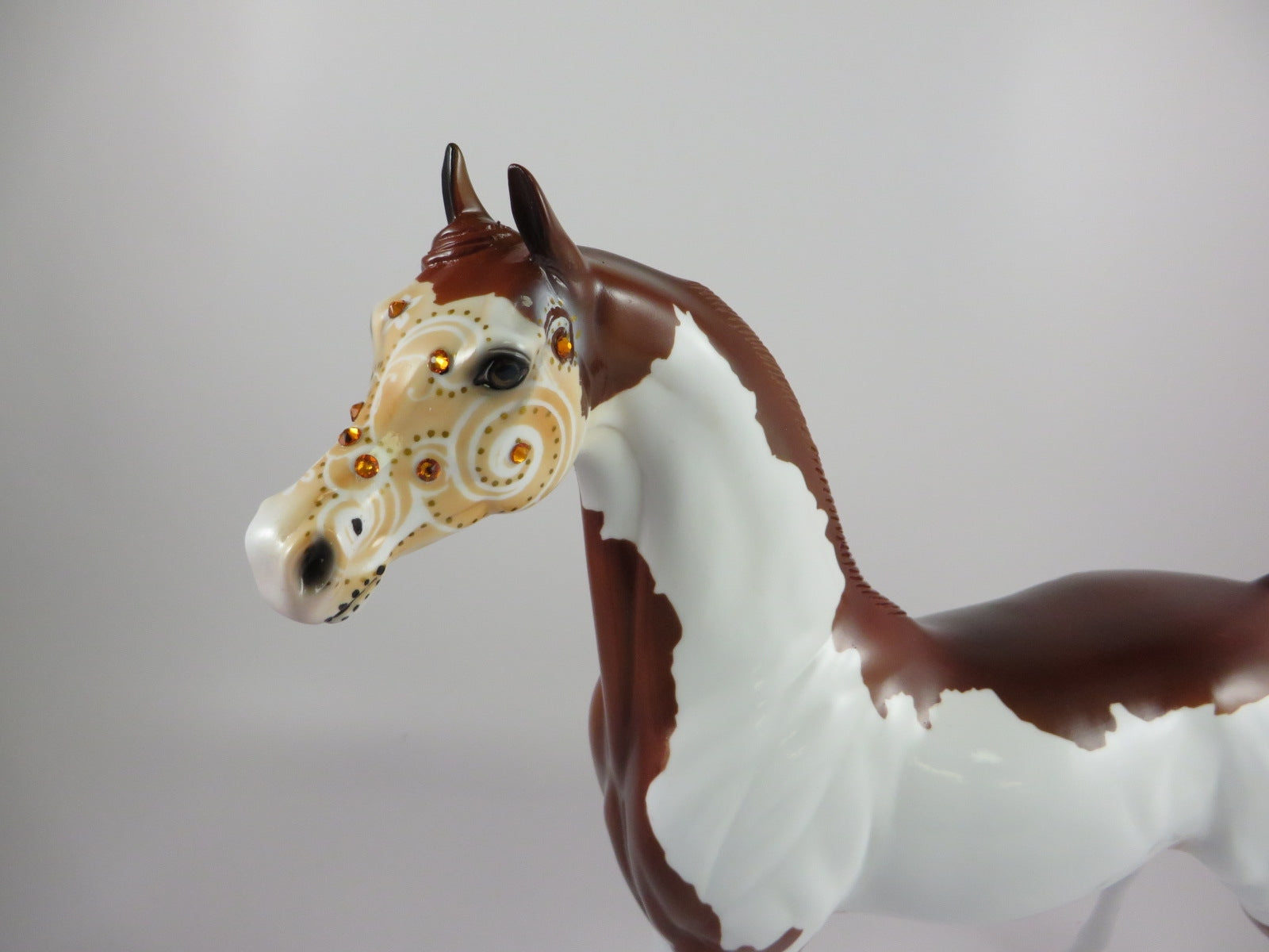 AESTAR -OOAK PINTO SUGAR SKULL DECORATOR ARABIAN MODEL HORSE BY DAWN QUICK 9/20/19