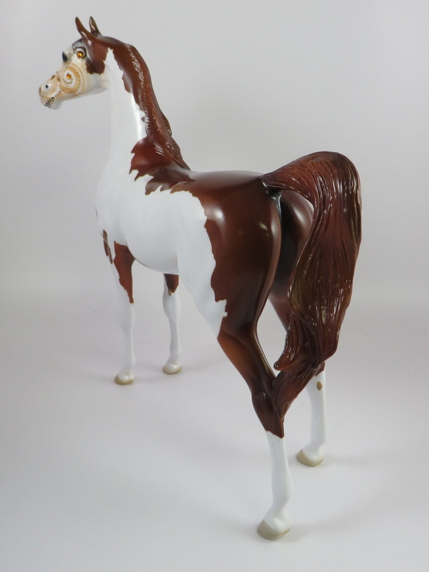 AESTAR -OOAK PINTO SUGAR SKULL DECORATOR ARABIAN MODEL HORSE BY DAWN QUICK 9/20/19
