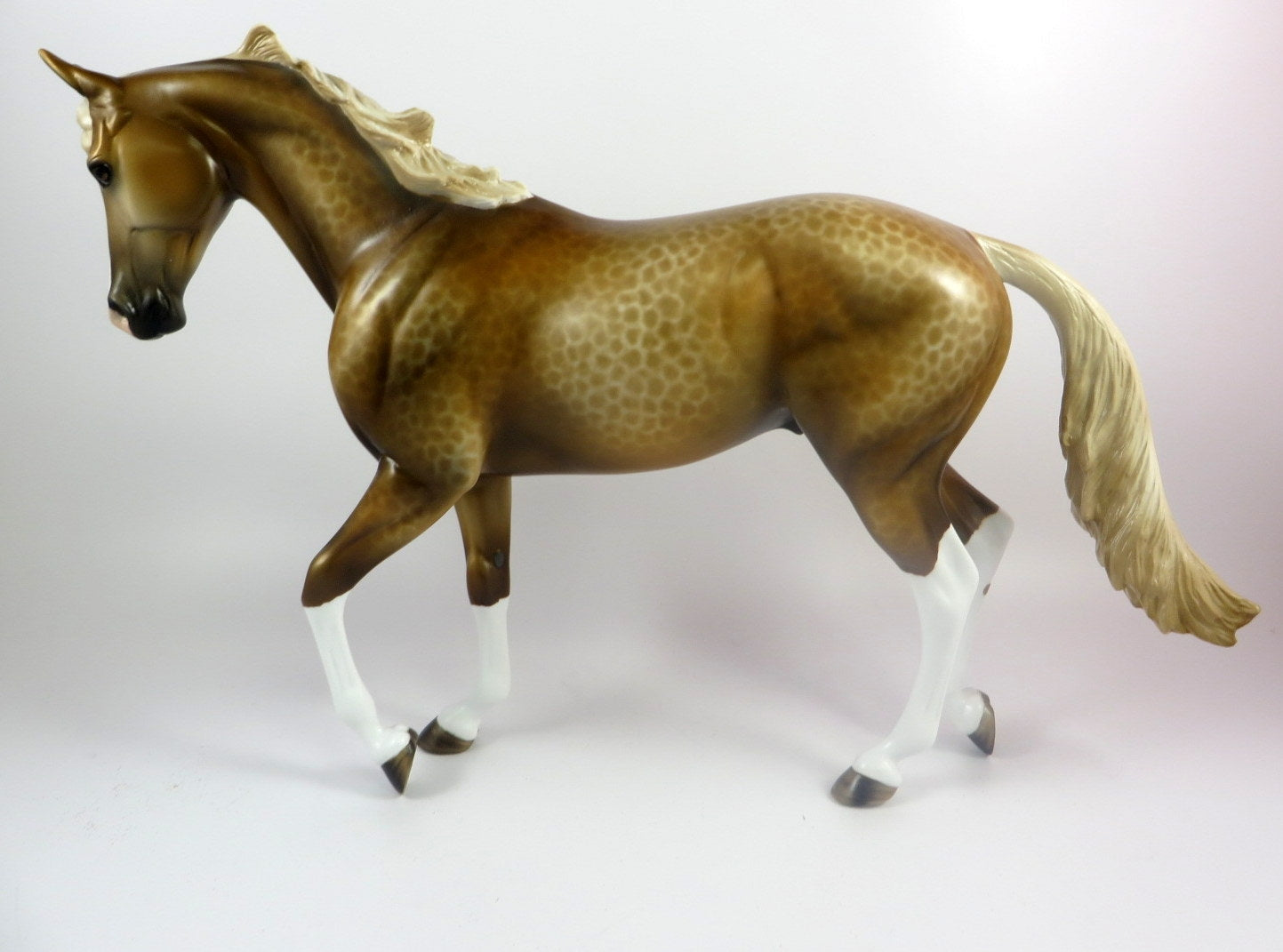 FUNNEL CAKE -OOAK SOOTY PALOMINO REVERSE DAPPLE THOROUGHBRED MODEL HORSE BY MISSY FOX LHS 19