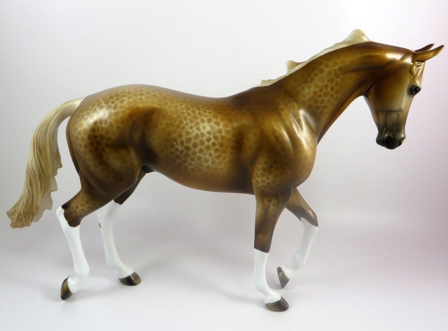 FUNNEL CAKE -OOAK SOOTY PALOMINO REVERSE DAPPLE THOROUGHBRED MODEL HORSE BY MISSY FOX LHS 19