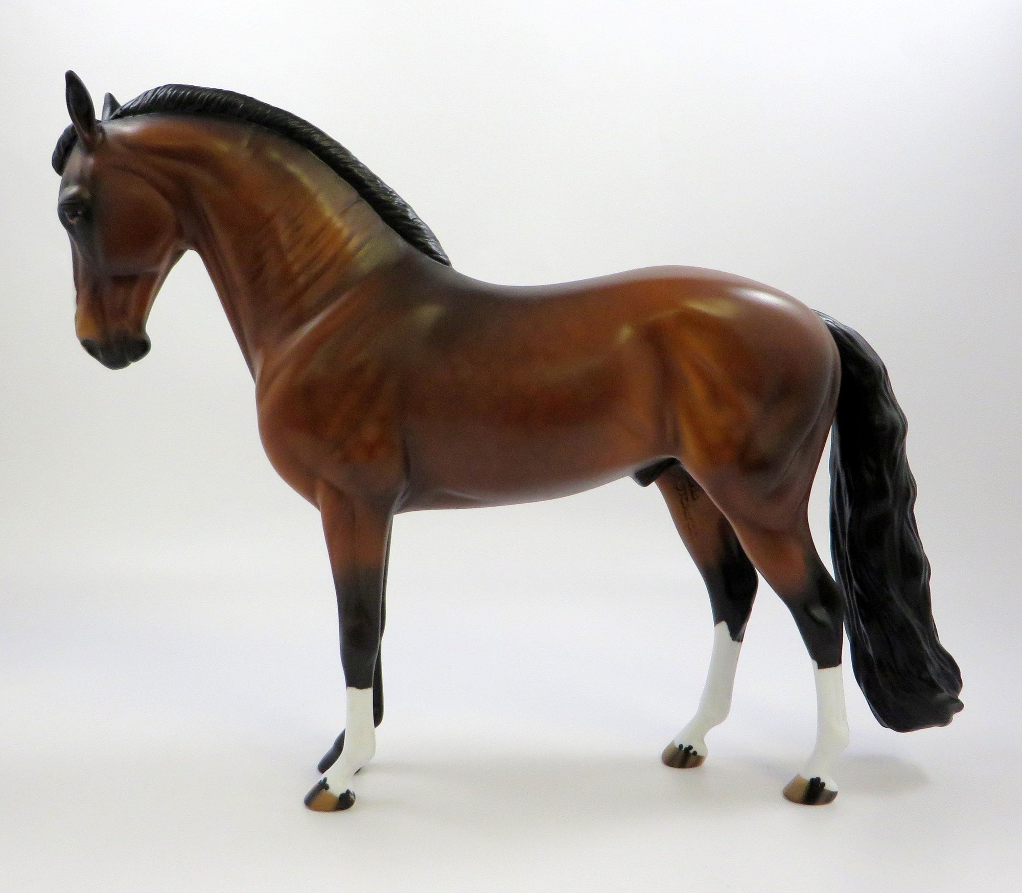 KINGIAN-OOAK DAPPLE BAY ANDALUSIAN MODEL HORSE EQ 2019