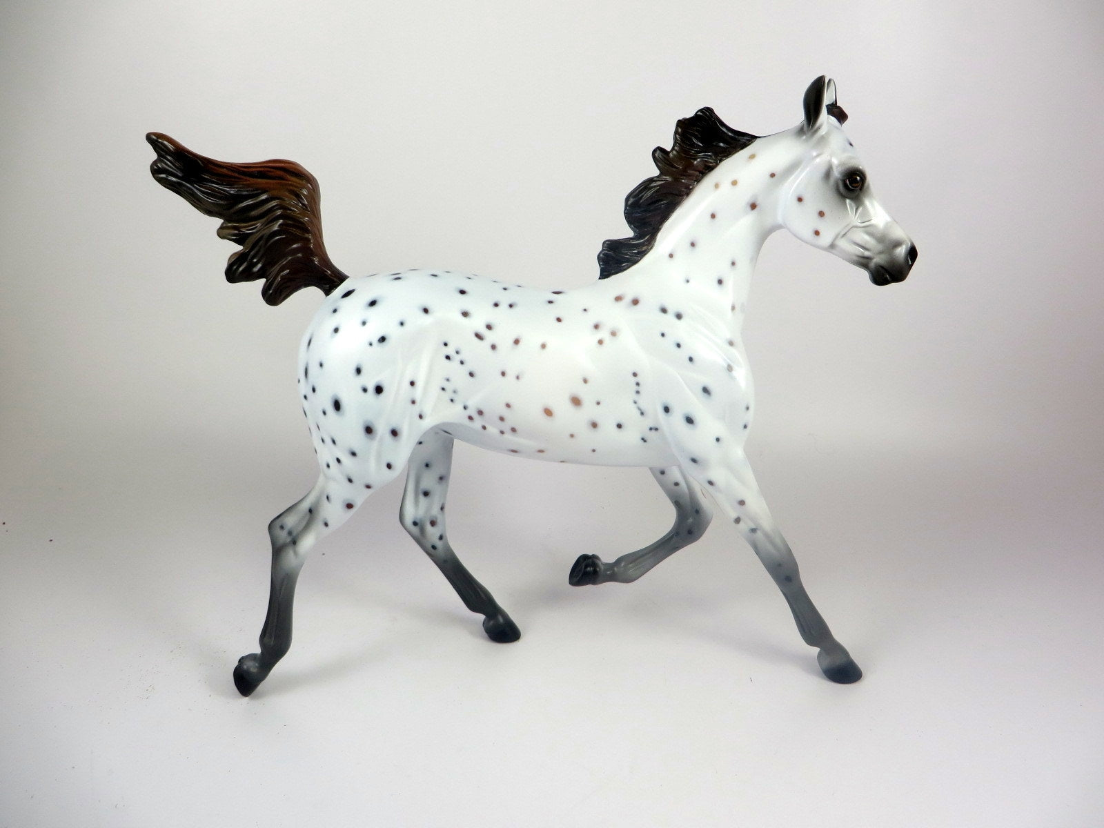 LALLAH -OOAK BAY LEOPARD YEARLING MODEL HORSE BY AL KATT LHS 19