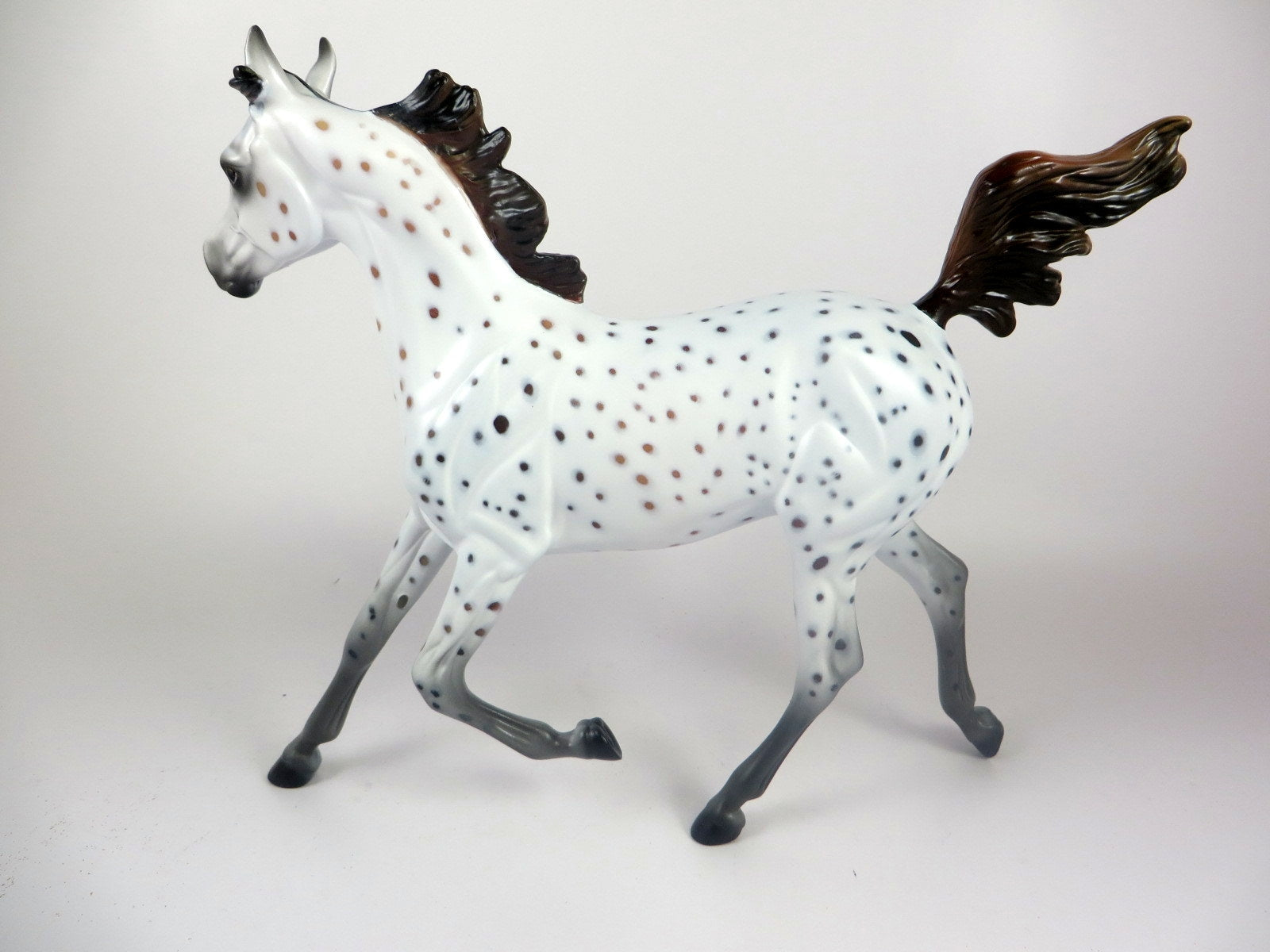 LALLAH -OOAK BAY LEOPARD YEARLING MODEL HORSE BY AL KATT LHS 19
