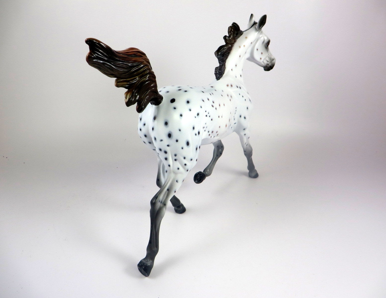 LALLAH -OOAK BAY LEOPARD YEARLING MODEL HORSE BY AL KATT LHS 19