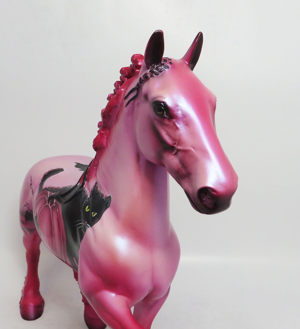 PINKY-OOAK CAT DECO TROTTING DRAFTER MODEL HORSE MM 2018