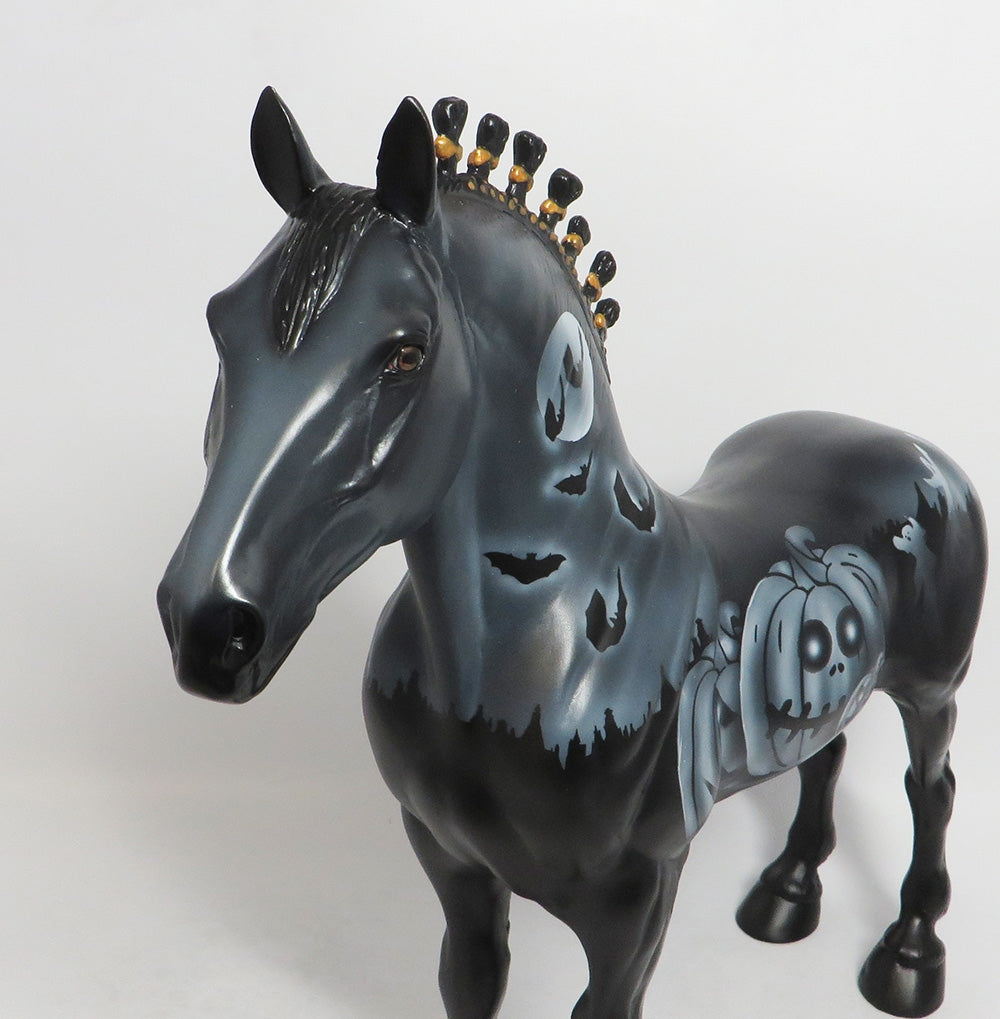 MDNIGHT HOUR-OOAK STANDING DRAFT MODEL HORSE MM 2018