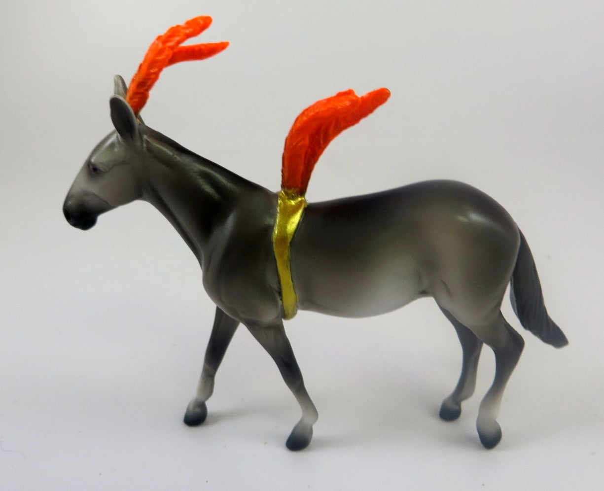 RIVER ROSE-OOAK GREY MULE CHIP LHS 19