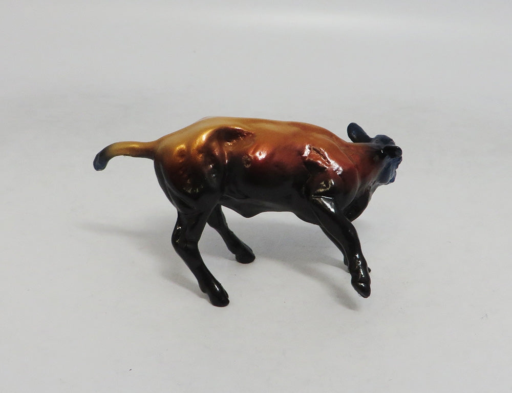 KATE &amp; CASTLE COW- LE-5- FALL DECORATOR CUTTER AND COW CHIP LHS 2018