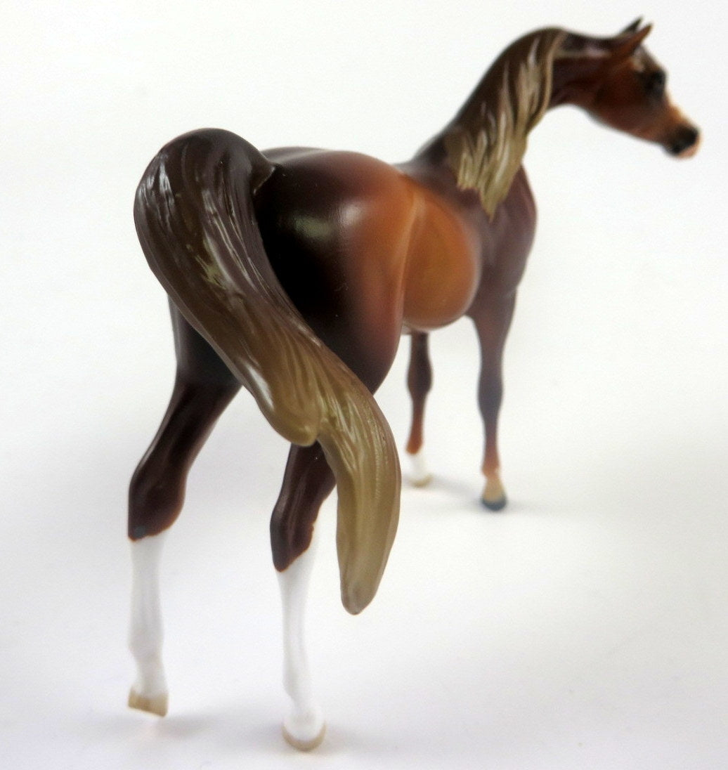 KOKO -- OOAK CHESTNUT CM ARABIAN CHIP BY AUDREY DIXON LHS 19