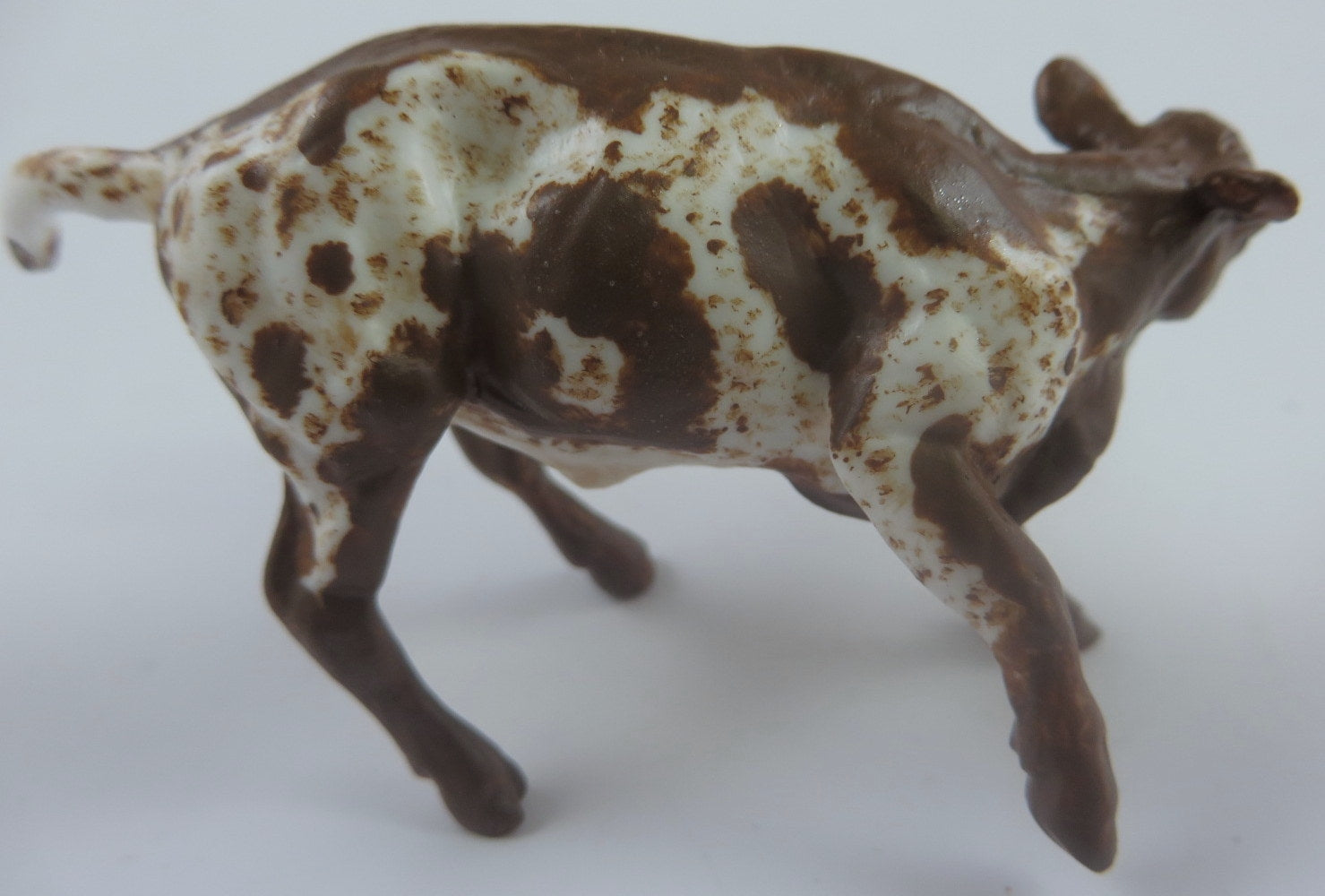 COMMOTION -- OOAK BROWN BRINDLE COW CHIP BY ANDREA THOMASON LHS 19