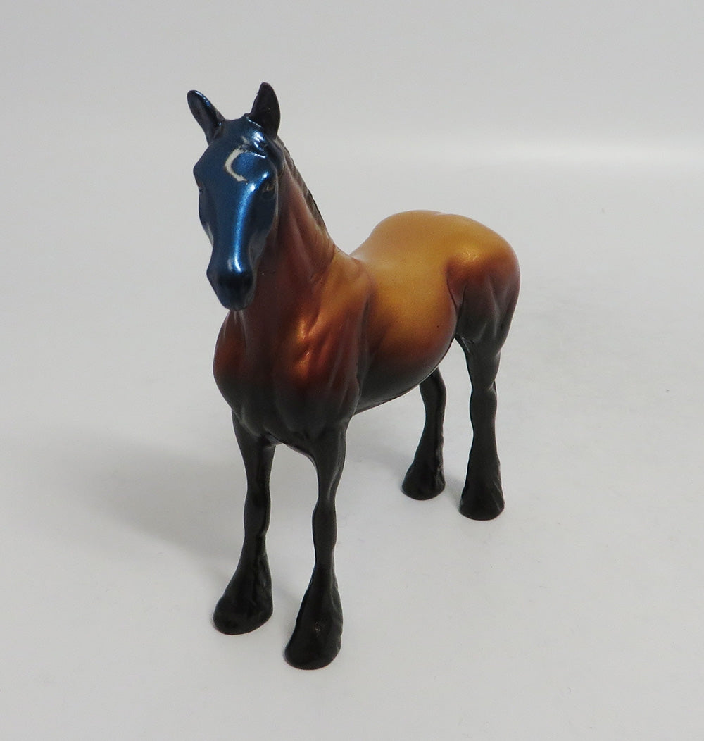 TOXIC CREST- LE-5- STANDING DRAFT FALL DECORATOR CHIP LHS 2018