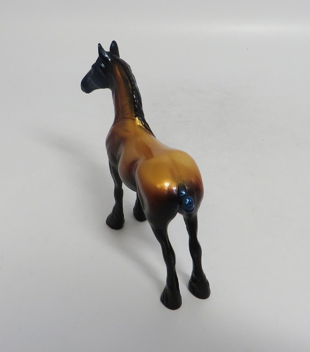 TOXIC CREST- LE-5- STANDING DRAFT FALL DECORATOR CHIP LHS 2018