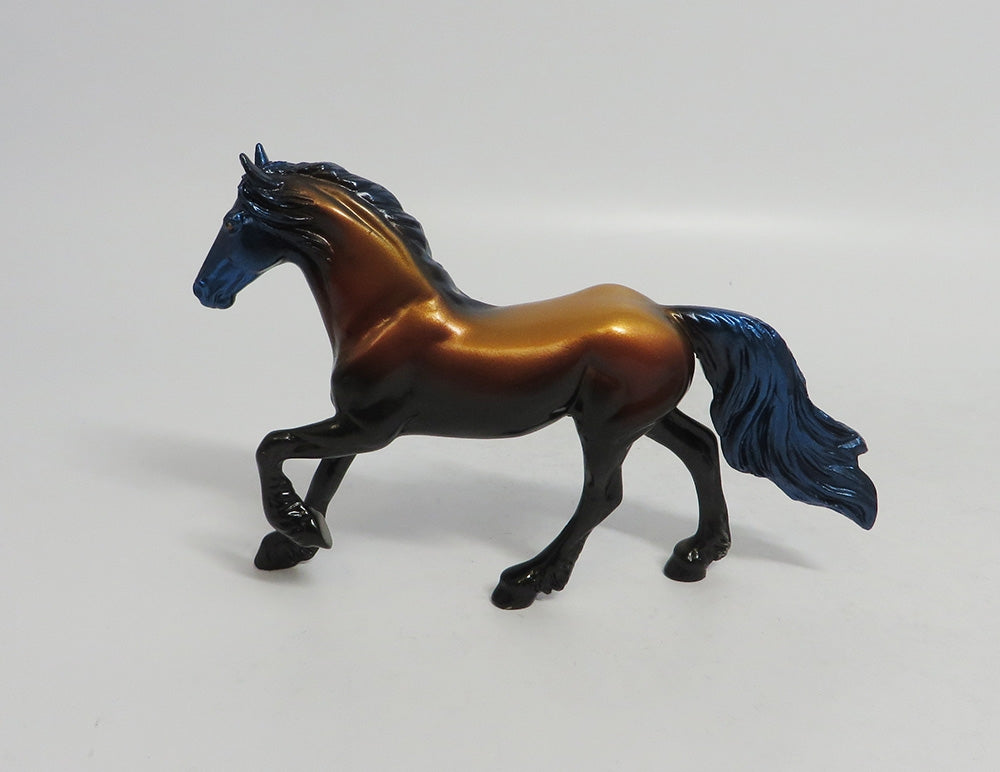 SEATTLE'S SHOE- FRESIAN DECORATOR CHIP LHS 2018