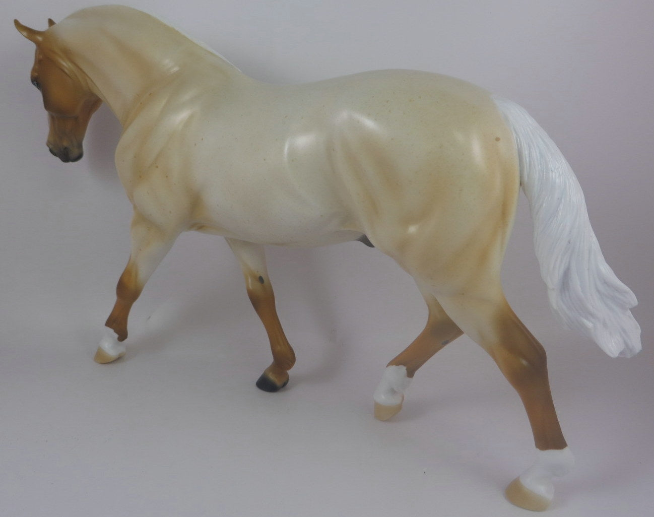 MR. BARNUM - LE-5 PALOMINO ROAN CM IRISH DRAFT MODEL HORSE BY KAYLA WESSE LHS 19