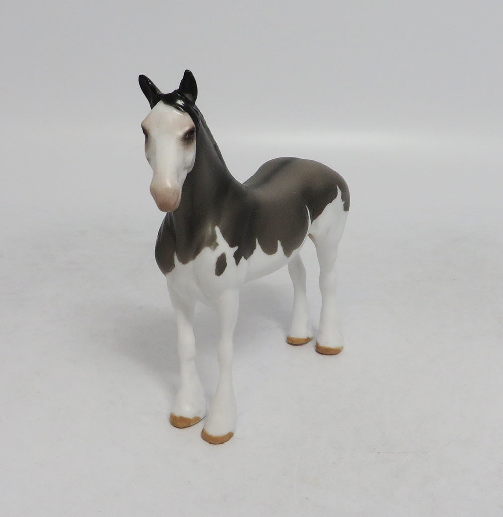 MIDNIGHT BLUES- OOAK GREY PINTO STANDING DRAFT CHIP BY JAS FANNING LHS 2018