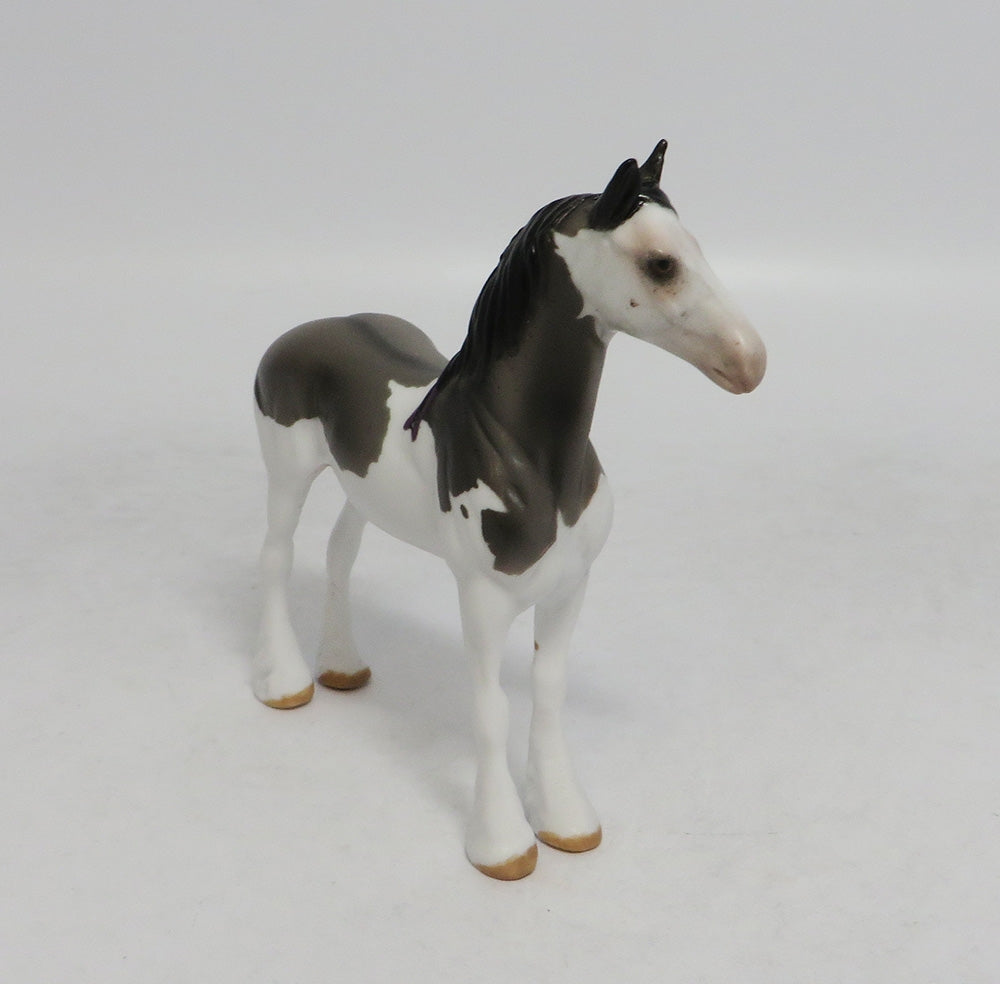 MIDNIGHT BLUES- OOAK GREY PINTO STANDING DRAFT CHIP BY JAS FANNING LHS 2018