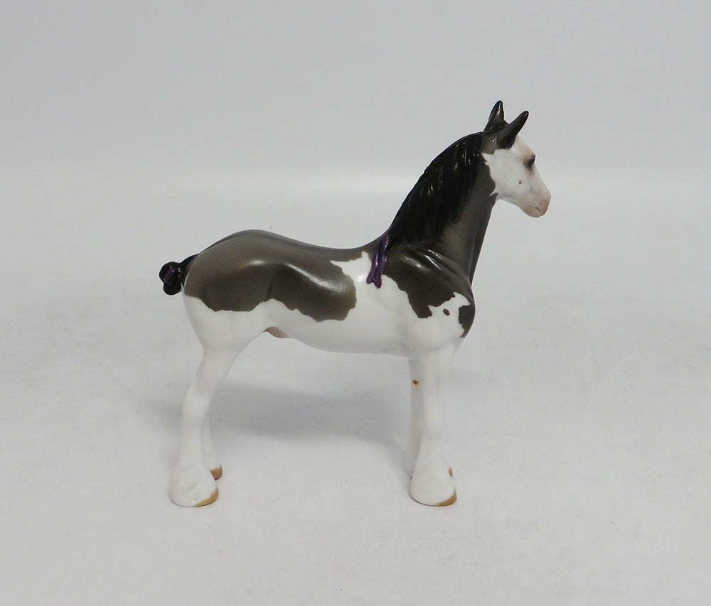 MIDNIGHT BLUES- OOAK GREY PINTO STANDING DRAFT CHIP BY JAS FANNING LHS 2018