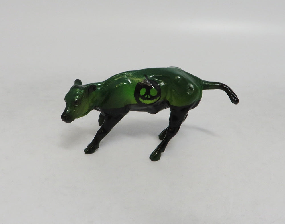 JEKYLL &amp; HYDE- GREEN PUMPKIN DECORATOR CUTTER AND COW CHIP 9/20/18