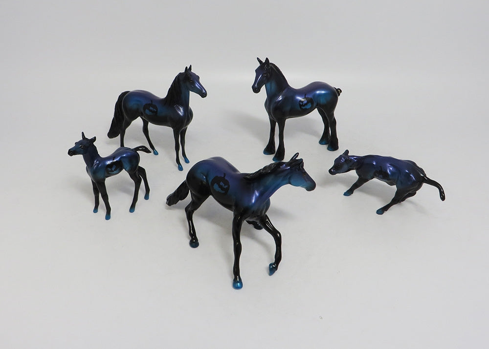 HENRY PARRISH- BLUE MORGAN DECORATOR MODEL CHIP 9/21/2018