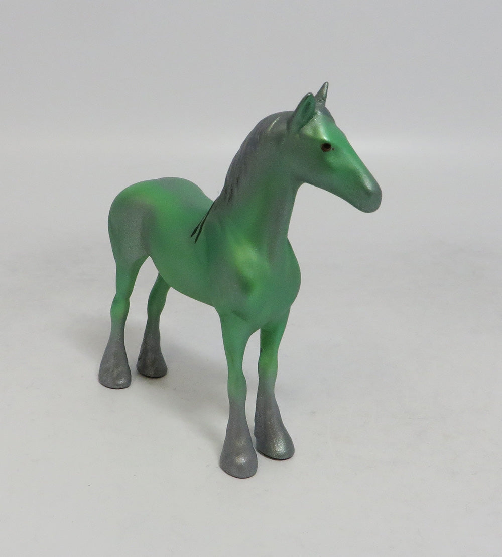 MONSTER IN THE MOON - OOAK STANDING DRAFT CHIP DECORATOR 9-19-2018